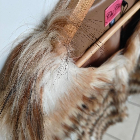 Faux Fur Jacket - Picture 8 of 8